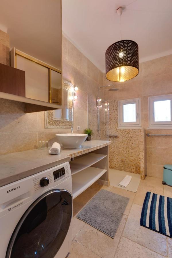 Le Baulier - 2 Bedrooms Apartment آنسي المظهر الخارجي الصورة